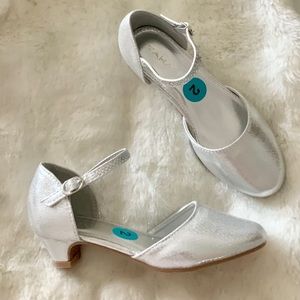 Double Open Shank Dress Heel (little girls)